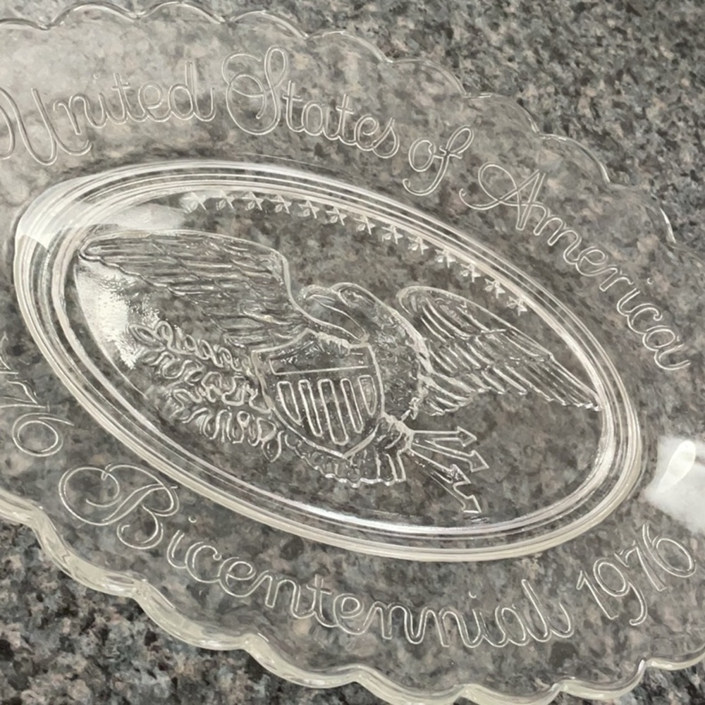 Avon 3 Bicentennial plates. Vintage 1976